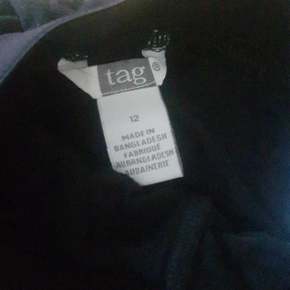 Skirt - Picture 2 of 3